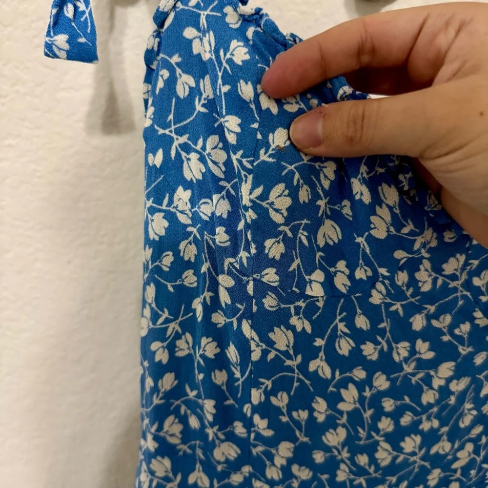 Reformation Blue Floral White Flowers Dainty Viscose Nikita Midi Dress Size 0 - Picture 10 of 12